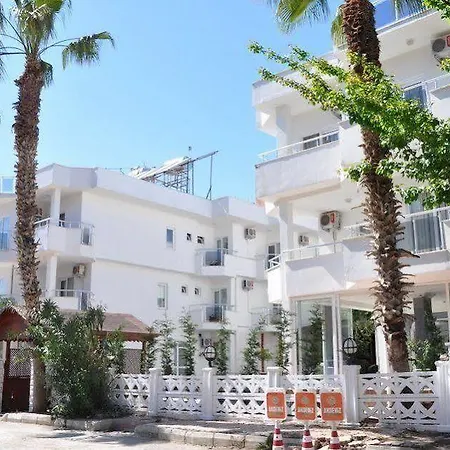 Hotel Movie Life Roe 3*