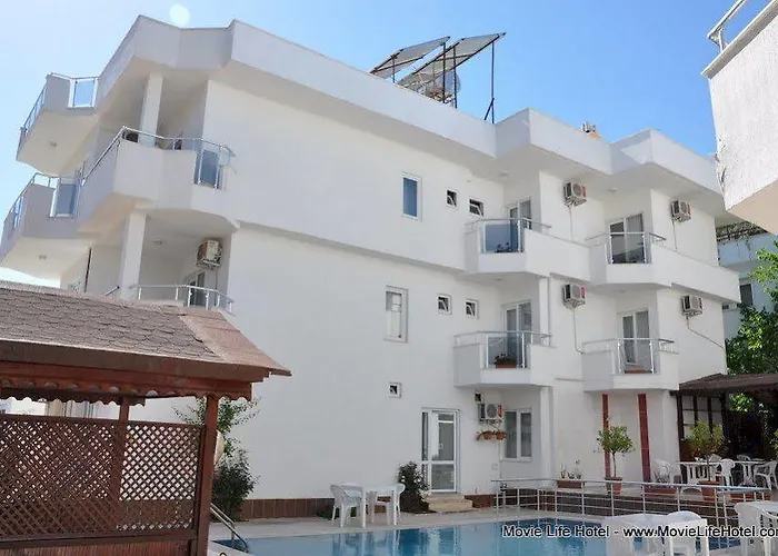 Movie Life Roe Hotel 3*