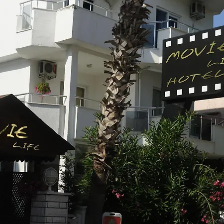 Movie Life Roe Szálloda